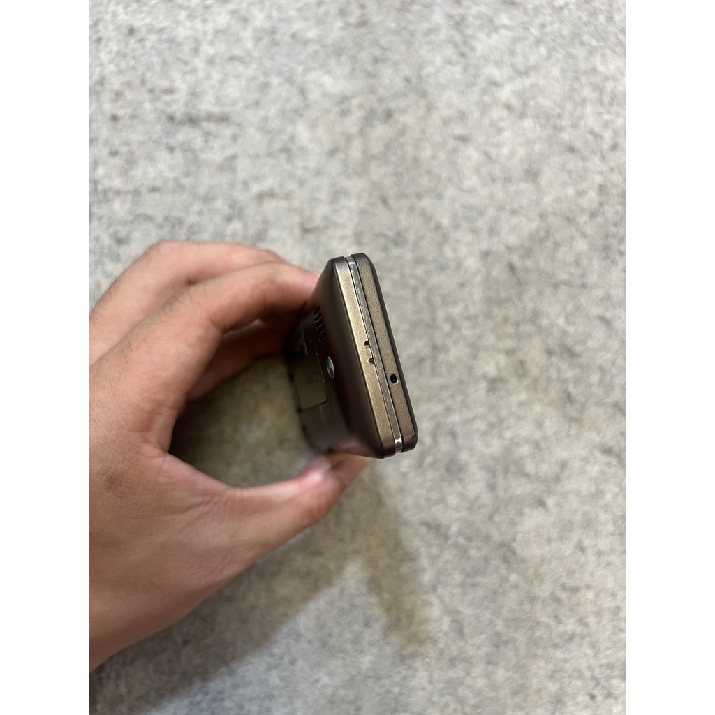 Điện thoại Sony ericsson K770i chính hãng