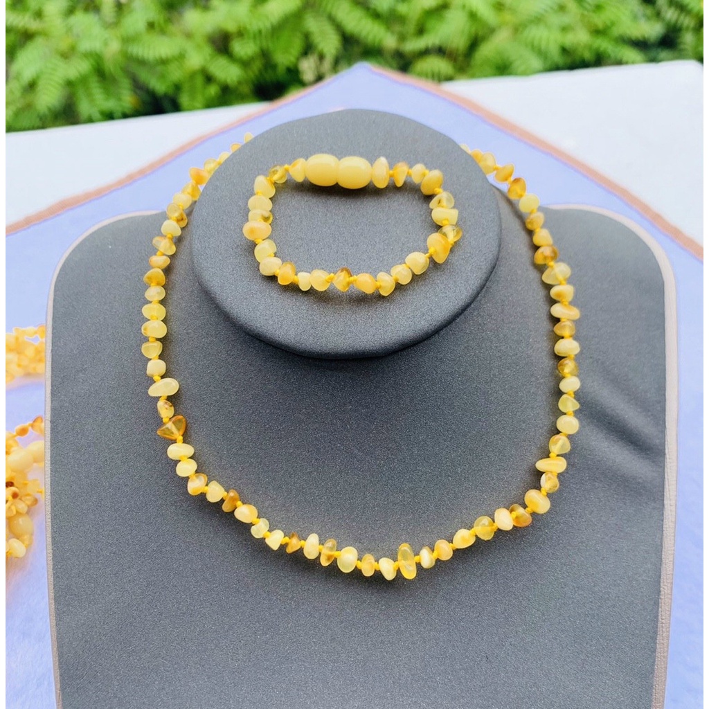 Vòng Bộ Hổ Phách cho bé vòng cổ + vòng tay