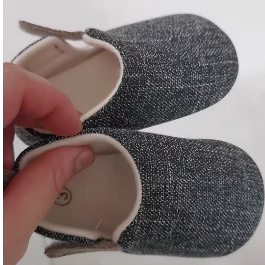 Giày tập đi đế mềm, Giày lười chống trượt có quai dán tiện lợi cho bé 0-1 tuổi