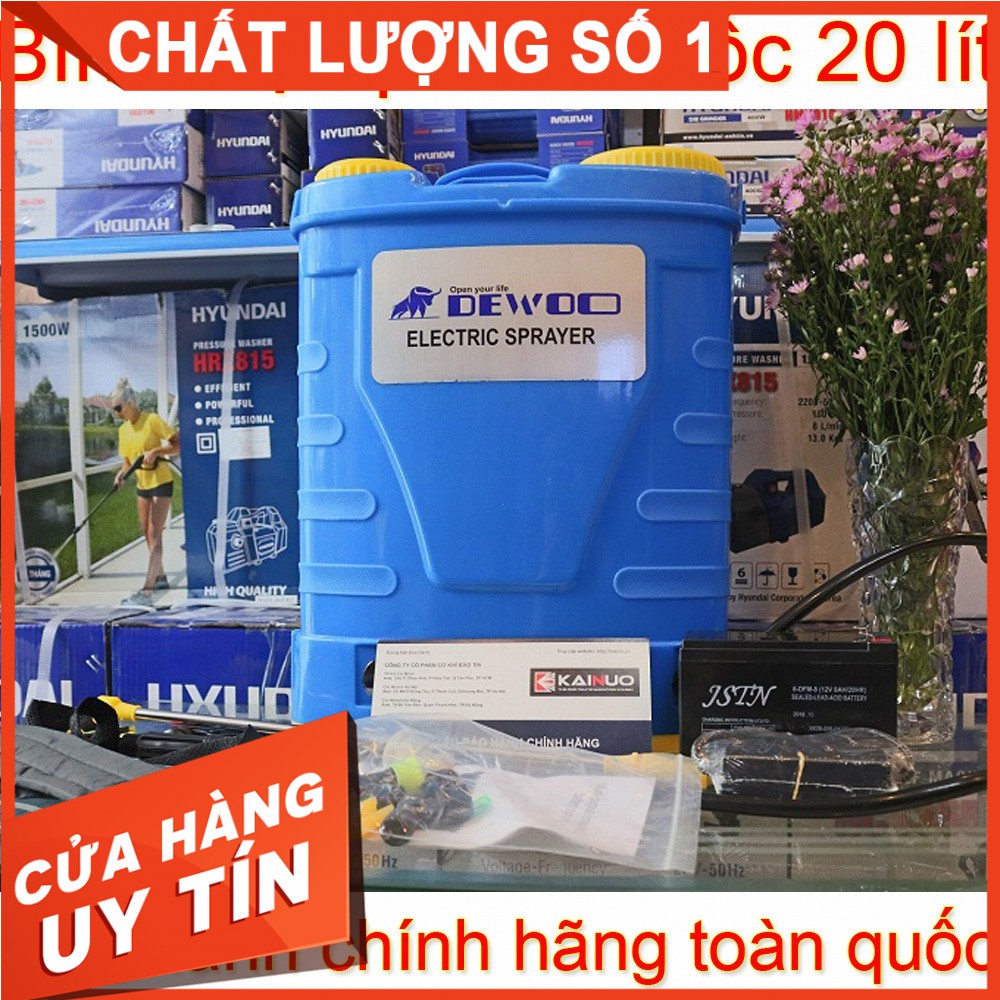 Bình xịt điện phun thuốc trừ sâu Dewoo 20 lít - Máy bơm xịt thuốc tưới cây mini chạy bằng điện