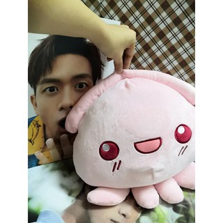 Cá mực nhỏ - cá mực nhồi bông của Đồng Niên Dương Tử trong phim Cá mực Hầm Mật