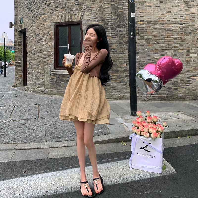 Sweet Spice Girl shoulder strap dress Women's Summer French Advanced feeling Pure temperament sleeveless loose short skirt