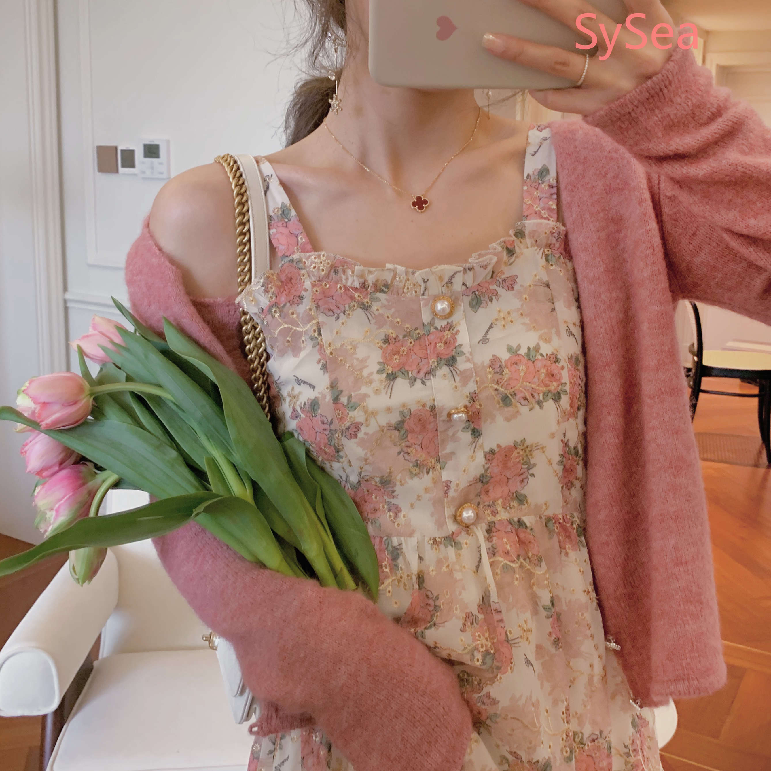 Đầm chiffon dây phối hoa dễ thương dành cho nữ | BigBuy360 - bigbuy360.vn