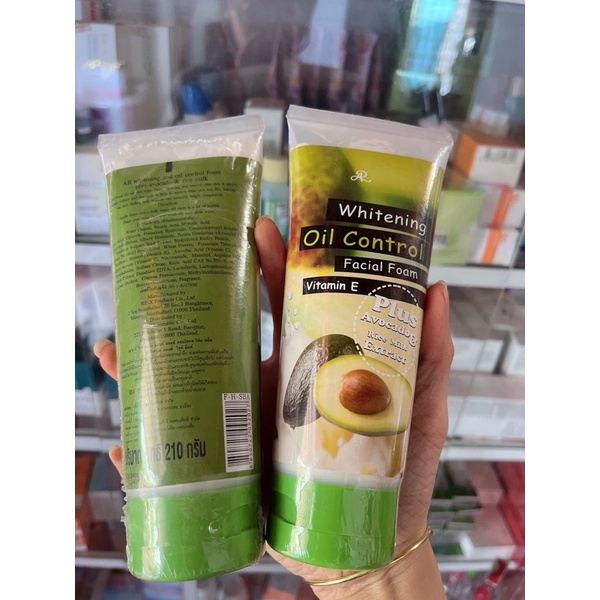 Sữa Rửa Mặt Bơ Thái Lan
