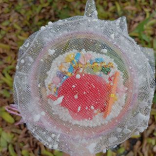 Lọ thuỷ tinh đựng sao, hạc giấy
