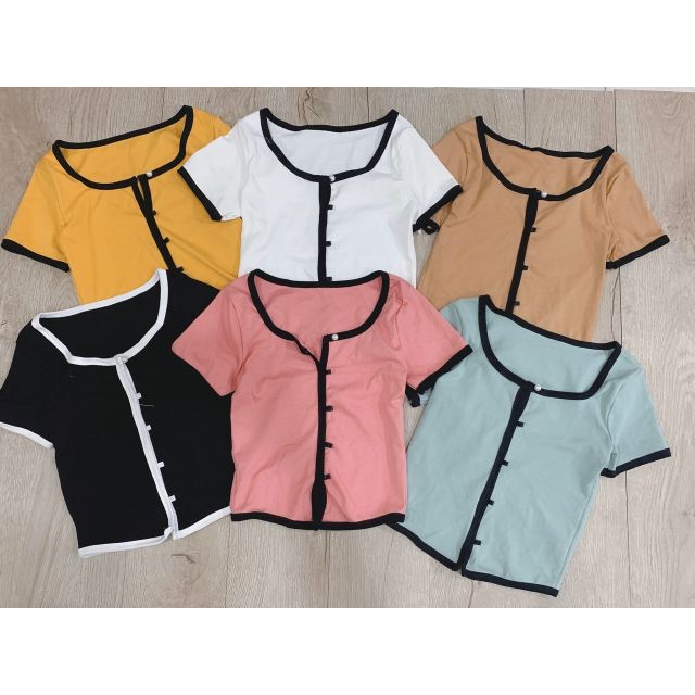 Áo croptop xinh