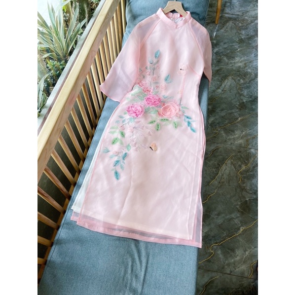 Áo dài cách tân hoa trà