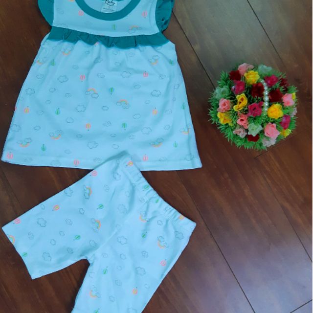 Hàng của c trang  lâm