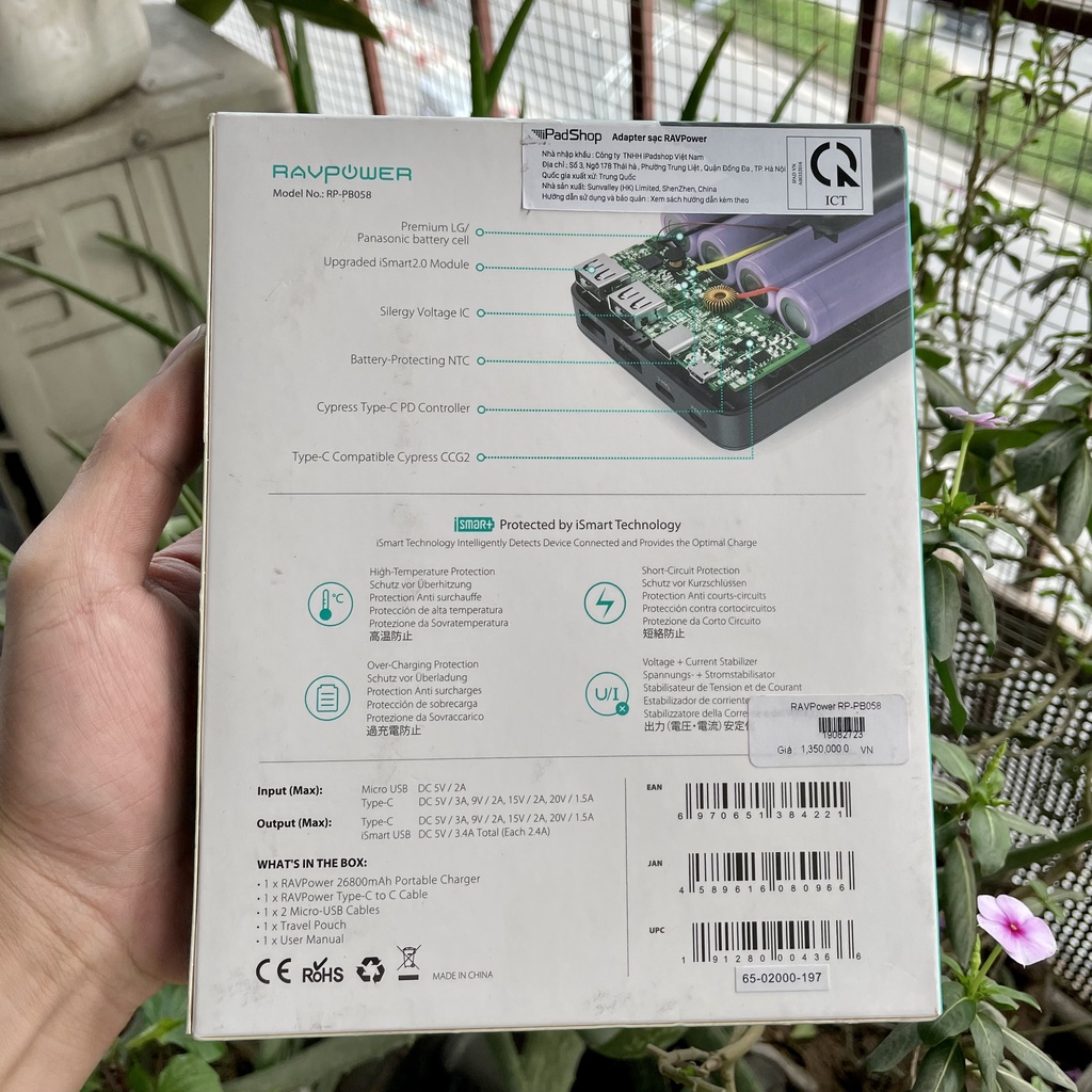 Pin Sạc Dự Phòng 26800mAh RAVPOWER RP-PB058 03 Cổng Sạc (01 PD 30W &amp; 02 iSmart 2.0 17W) - Kèm 3 Dây Cáp , 1 Túi Đựng Sạc