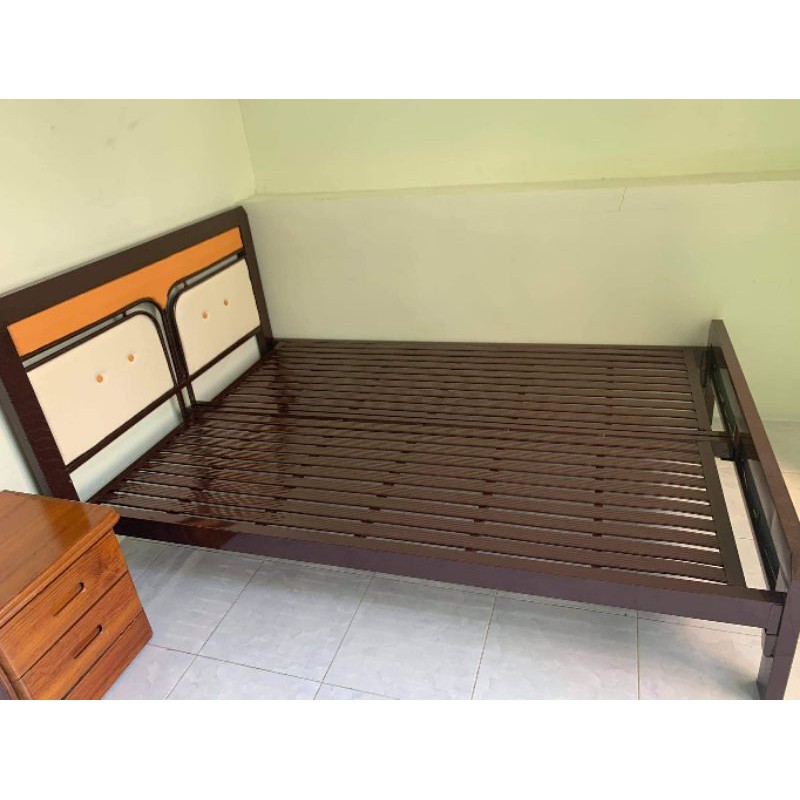 Giường sắt khung hộp 4-8 bao chắc chắn 1m8x2m (Hình chụp thật) - Bảo hành 24 tháng- Giao hàng miễn và lắp ráp phí HCM | BigBuy360 - bigbuy360.vn
