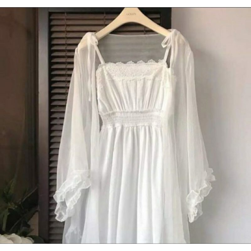 Áo khoác mỏng đi biển