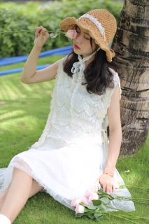 Set đầm trắng ren