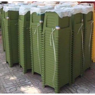 ghế trà chanh vỉa hè