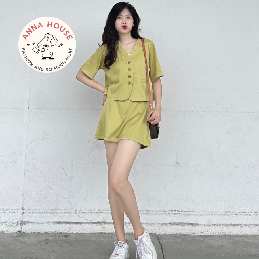 Set đồ nữ áo croptop cổ tim kèm chân váy ngắn chữ A, set áo sơ mi ngắn dáng croptop cổ V vest tay ngắn phối chân váy