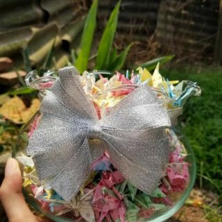 Lọ thuỷ kèm sao sao hạc giấy gấp sẵn đã trang trí