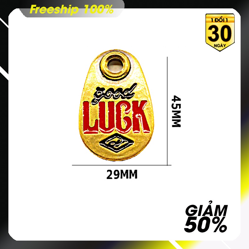 Móc khóa vật phẩm phong thủy đồng thau KHẮC CHỮ GOOD LUCK phong cách bền bỉ may mắn bền đẹp trong năm mới.