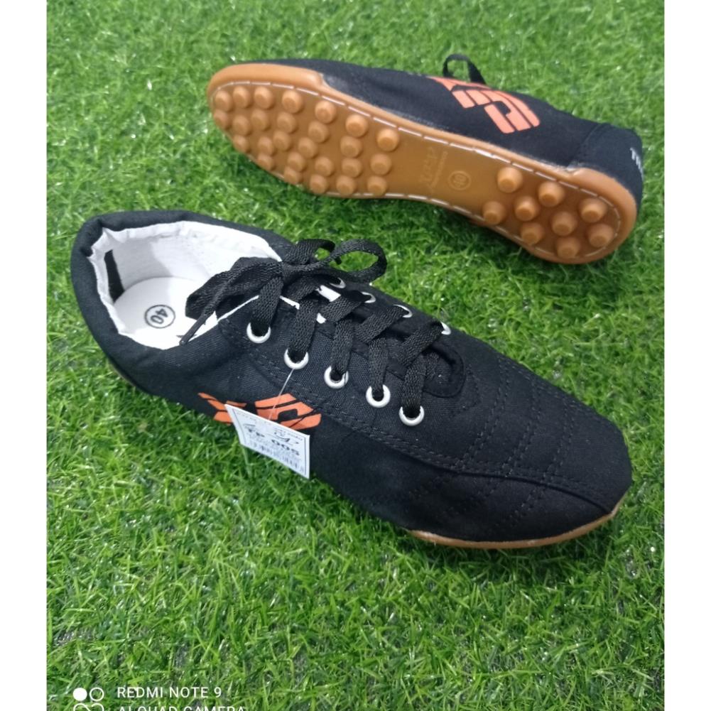 Giày nam giày vải XP, đá banh, bata đinh chơi thể thao 2 màu đen trắng ️🏑