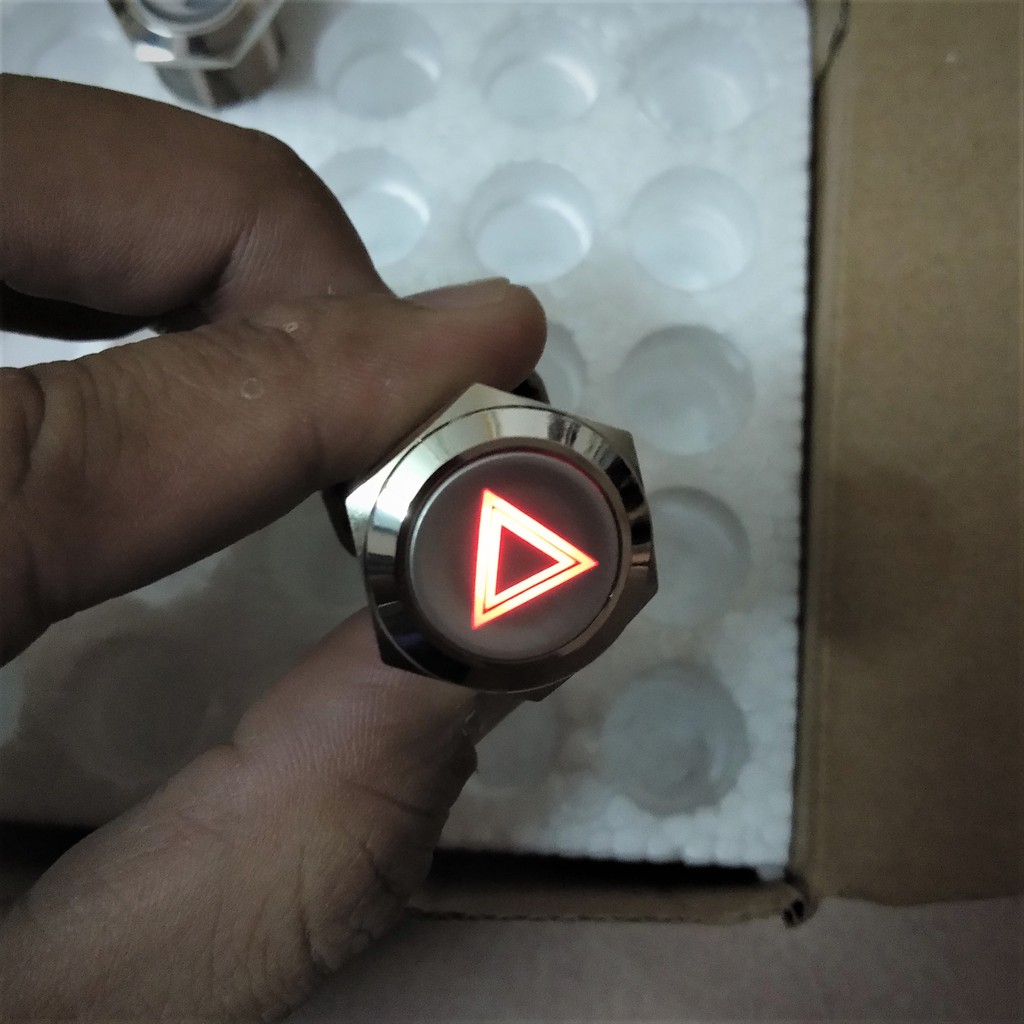 Công tắc LED 19mm ký hiệu nhấn khóa 12V chống nước