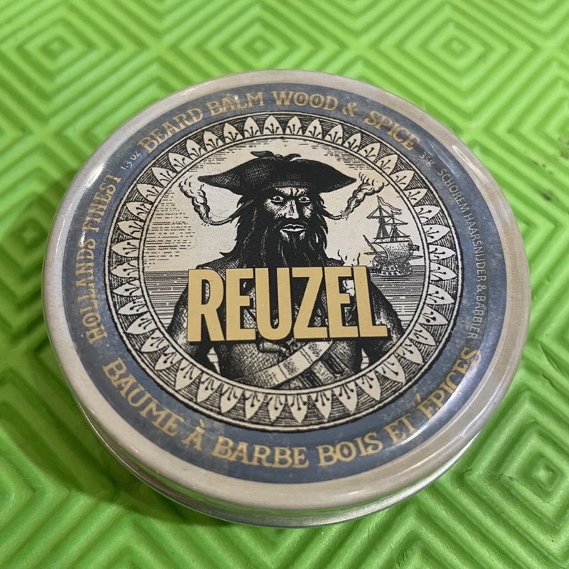 Sáp vuốt chăm sóc và tạo kiểu râu Reuzel Wood &amp; Spice Beard Blam 35gr