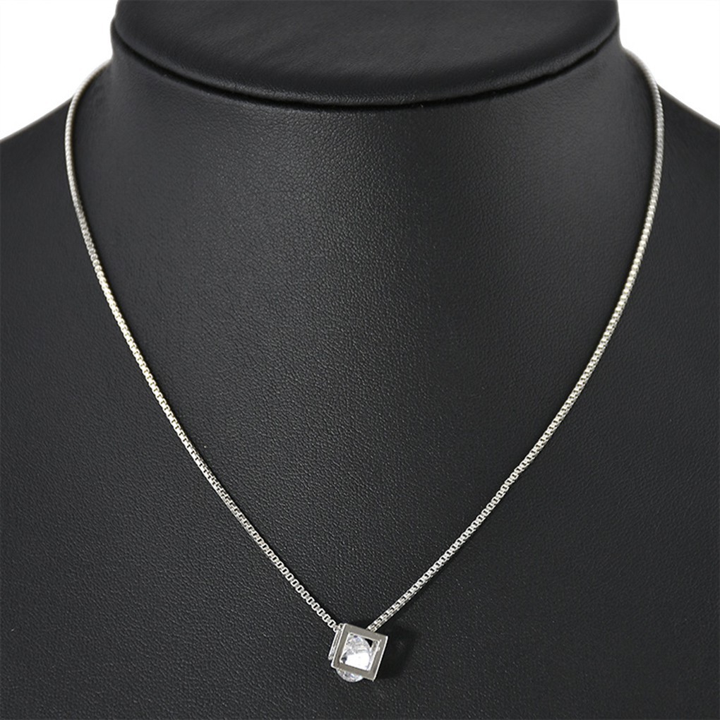 Vòng cổ hình khối nhỏ đính đá xinh xắn dễ thương