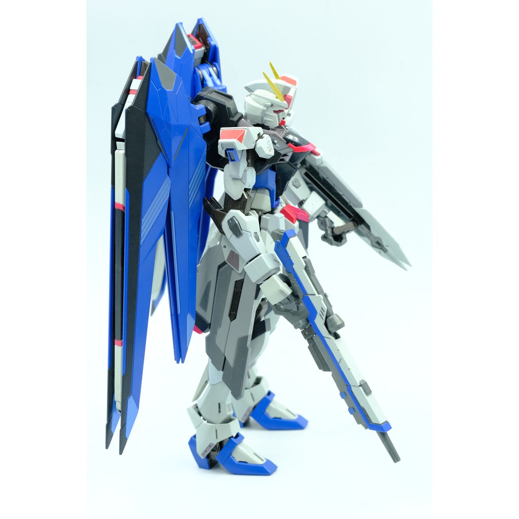 Mô hình Metal Build Gundam Freedom 1.0 bản 2012 Chính Hãng Bandai Metalbuild ZGMF-X10A Có ảnh thật hàng cực đẹp và ngon