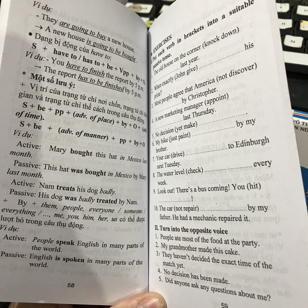 Sách - Sổ Tay Tiếng Anh 10