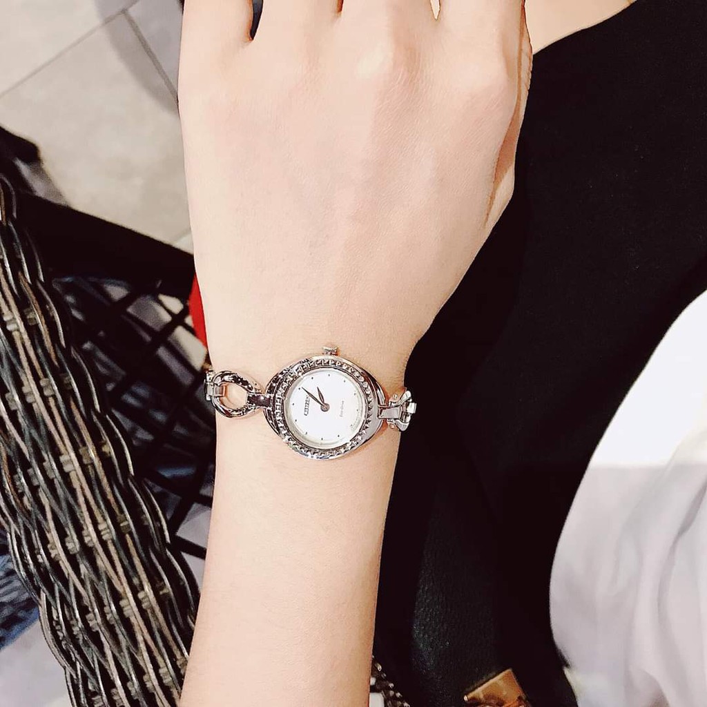 Đồng hồ Nữ Citizen Eco Drive EX1440-61D Mặt trắng-Năng lượng ánh sáng-Dây kim loại cao cấp-Size 24mm