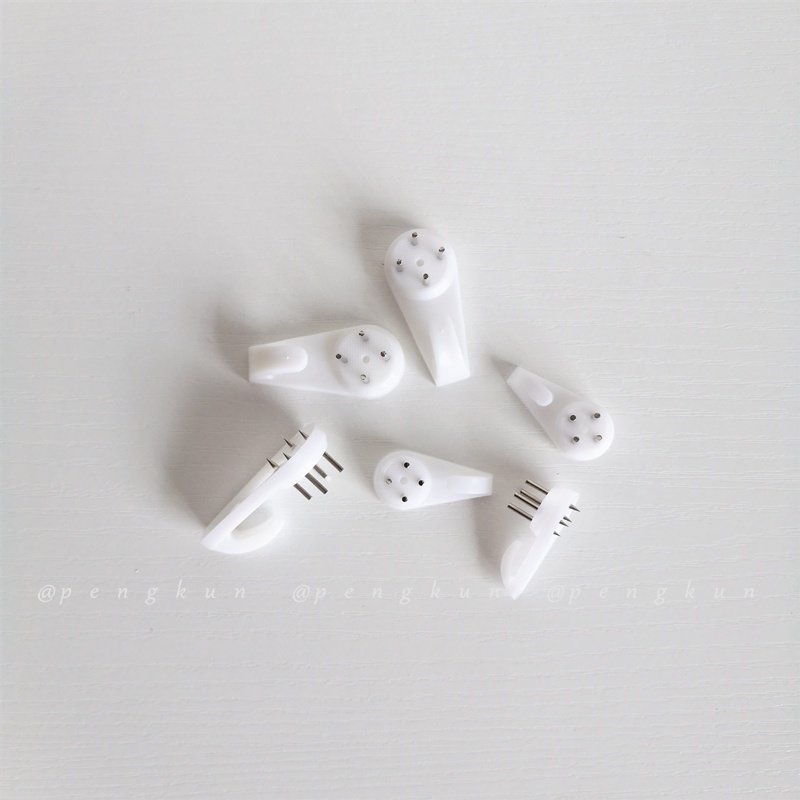 Khung Ảnh Treo Tường Không Để Lại Dấu Vết Tiện Dụng