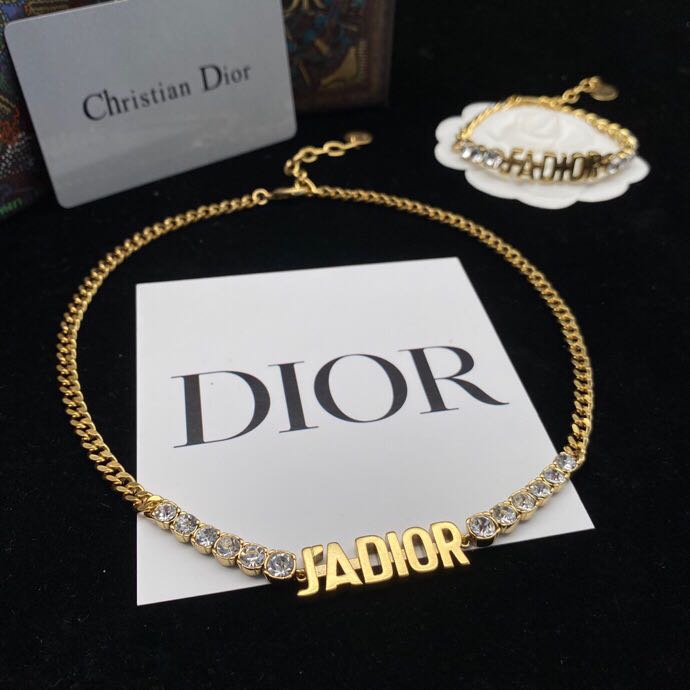 Dior Vòng Cổ Kim Loại Mặt Chữ JADIOR