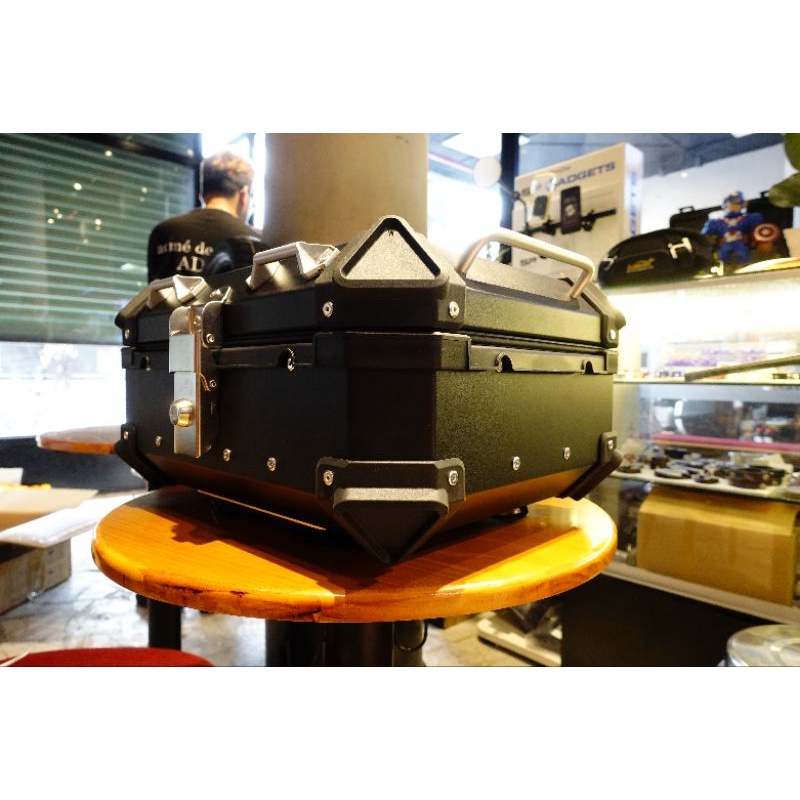 Thùng baga sau top mini 28L nhôm Thailand - Home Motorcycle Workshop