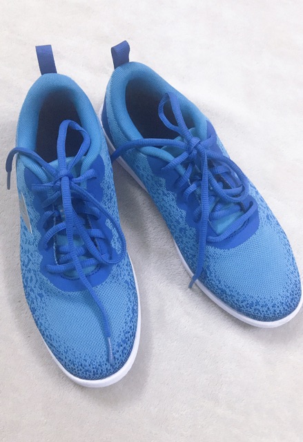 Giày thể thao IKen