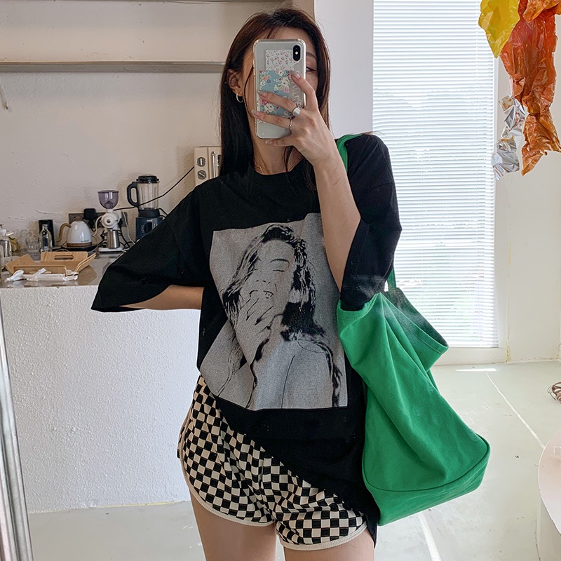 Áo Thun Nữ Ngắn Tay Cổ Tròn In Hình Thời Trang