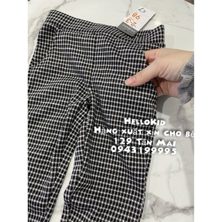 legging kẻ đen trắng