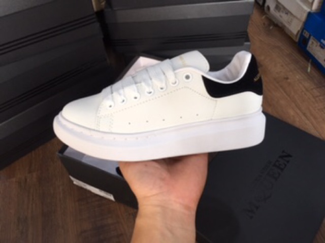 Giày Alexander MCqueen nam nữ