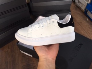 Giày Alexander MCqueen nam nữ