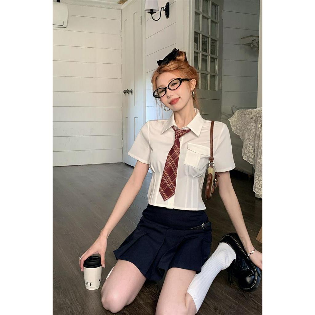 Bộ Áo Sơ Mi Ngắn Tay Dáng Ôm + Chân Váy Chữ A Xinh Xắn 63323