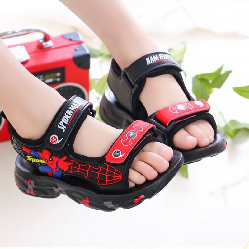 Xăng đan Cao Su Đi Biển Quai Dán In Hình Người Nhện Cá Tính