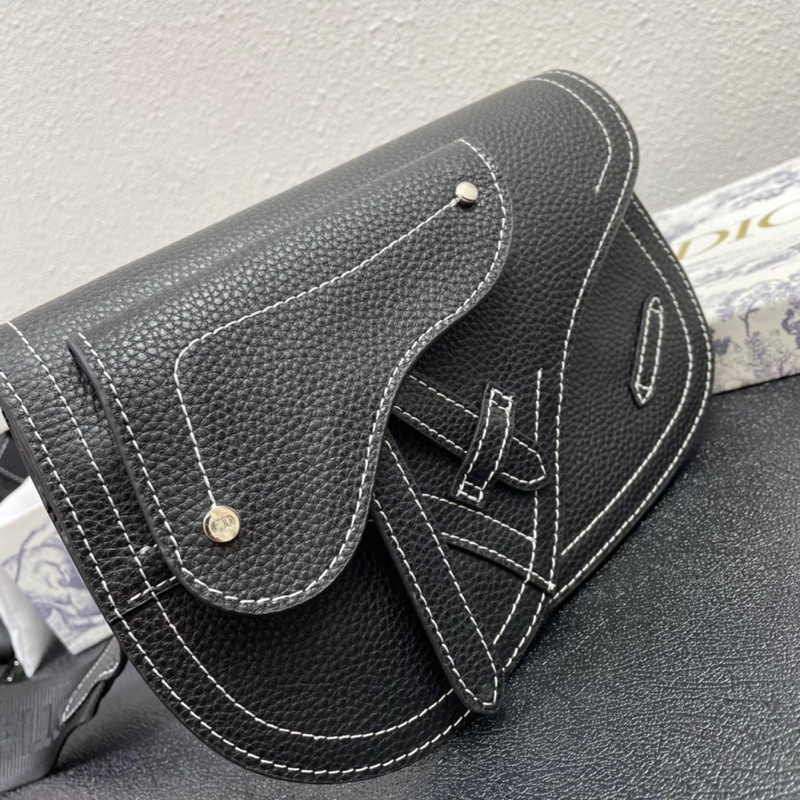 Túi đeo chéo nam thương hiệu Dior Saddle Oblique da thật cao cấp