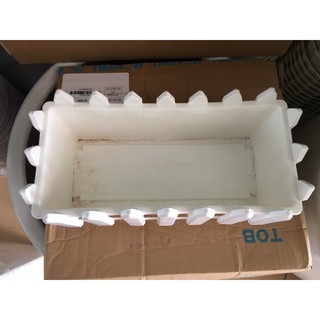 chậu hàng rào nhỏ 30x14x11cm