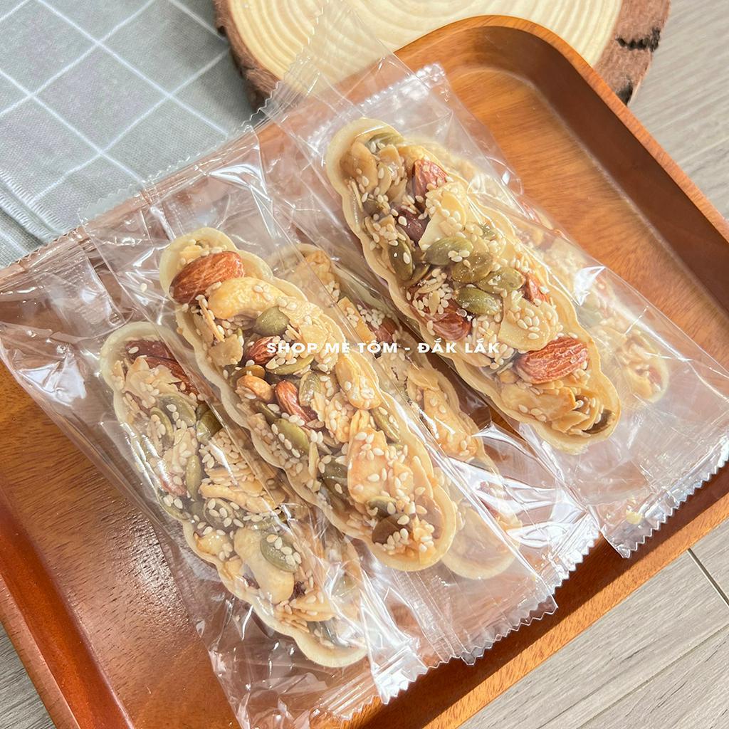 250GRAM BÁNH THUYỀN MIX HẠT DINH DƯỠNG ÍT NGỌT (BÁNH THUYỀN CHỞ HẠT)