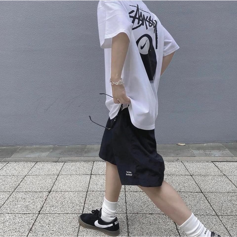 Áo thun N.i.k e x Stussy