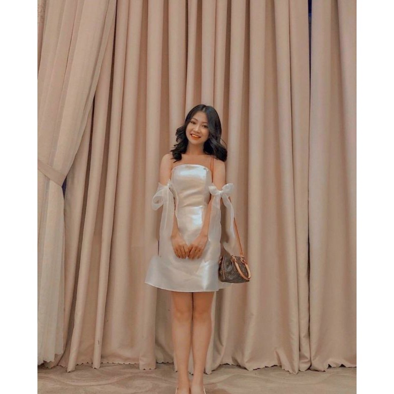 [Corn9] ĐẦM TRẮNG TRỄ VAI CÚP NGỰC TAY VOAN NƠ