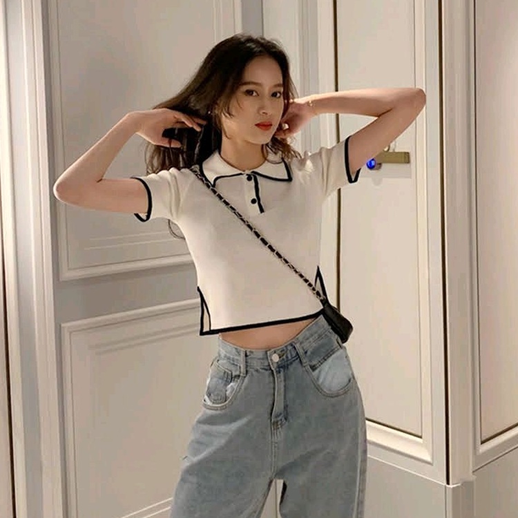 Áo TATY xẻ 2 bên cổ bẻ phối cúc thật dáng croptop nữ vải thun | BigBuy360 - bigbuy360.vn