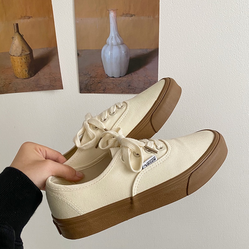 Giày thể thao nữ Ulzzang đế bằng bánh mỳ hot tred trẻ trung dễ mix đồ #fullbox