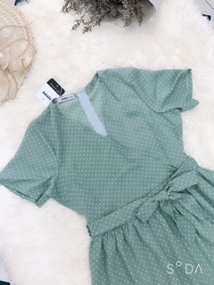Bán sỉ váy chấm bi công sở