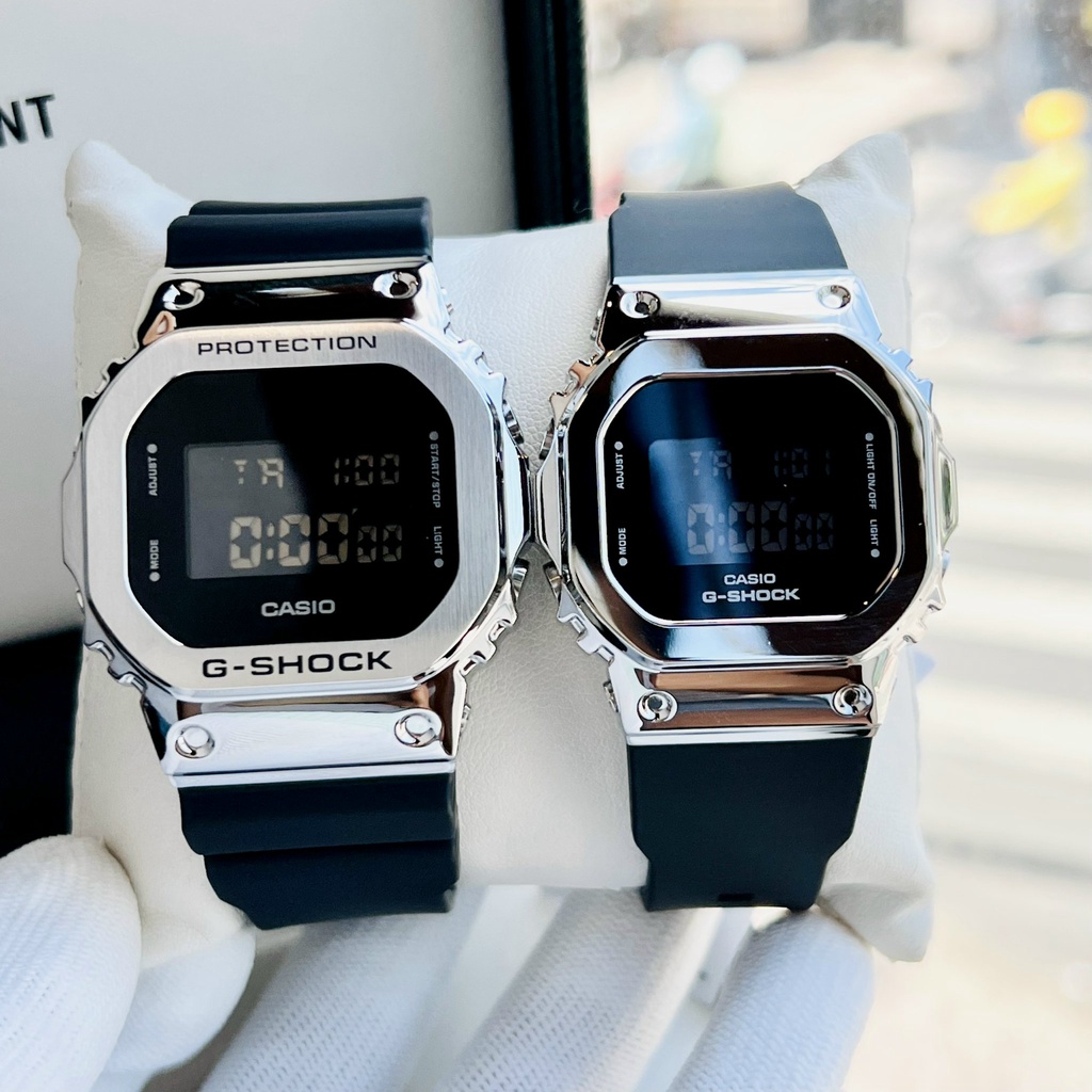 Đồng hồ đôi nam nữ dây nhựa Casio G Sshock GM-5600-1D Và GM-S5600-1D thumbnail