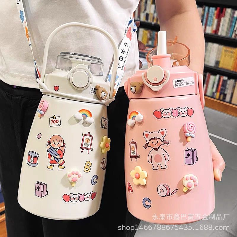 Bình Giữ Nhiệt 850ml, Bình Giữ Nhiệt Cute Có Ống Hút, Inox 304 Cao Cấp Không Gỉ Tặng Kèm Sticker