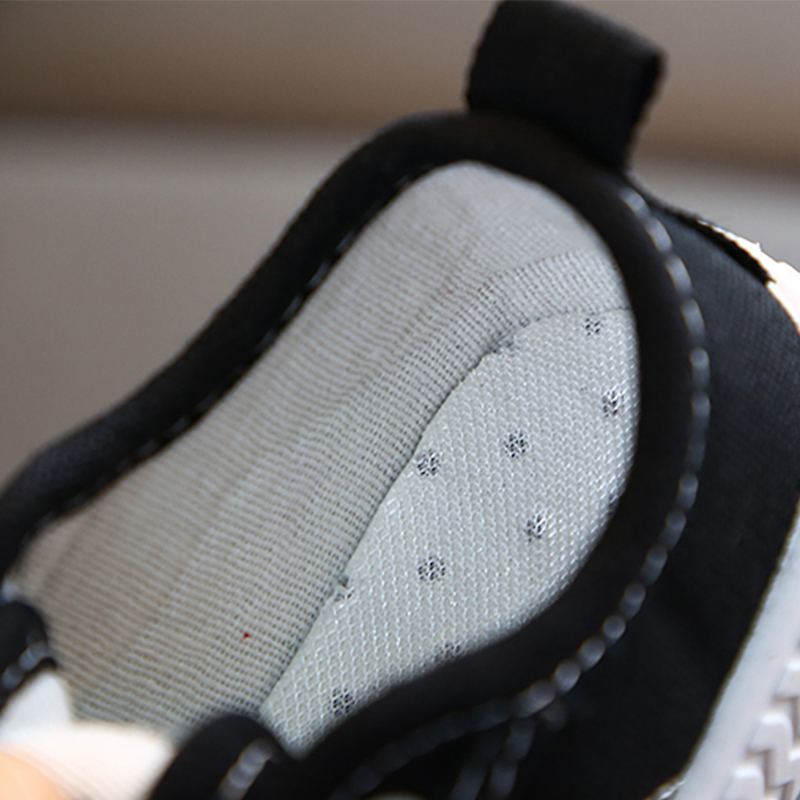 Giày thể thao vải canvas đế mềm chống trượt nhiều màu tùy chọn thời trang thường ngày cho bé