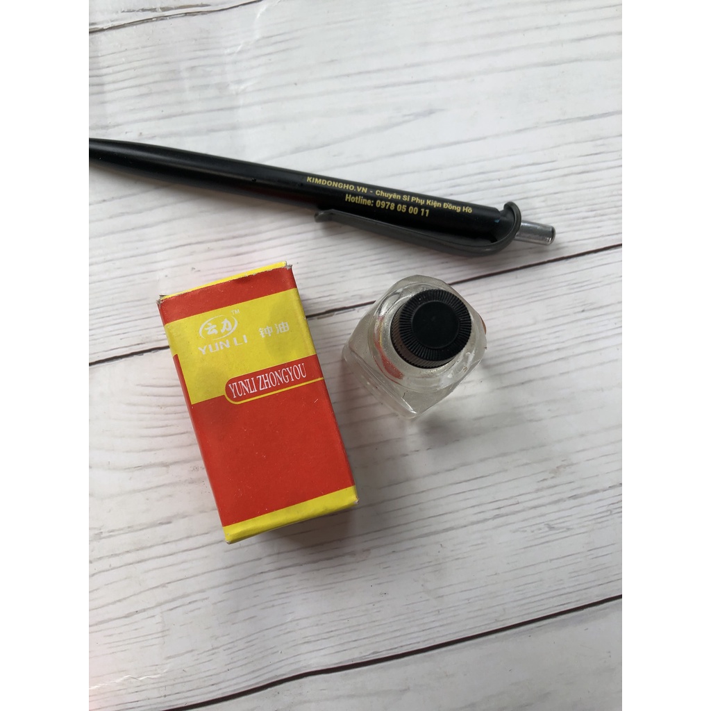Dầu Lau Tra Máy Đồng Hồ Đeo Tay Pin, Quartz 5ml 15ml