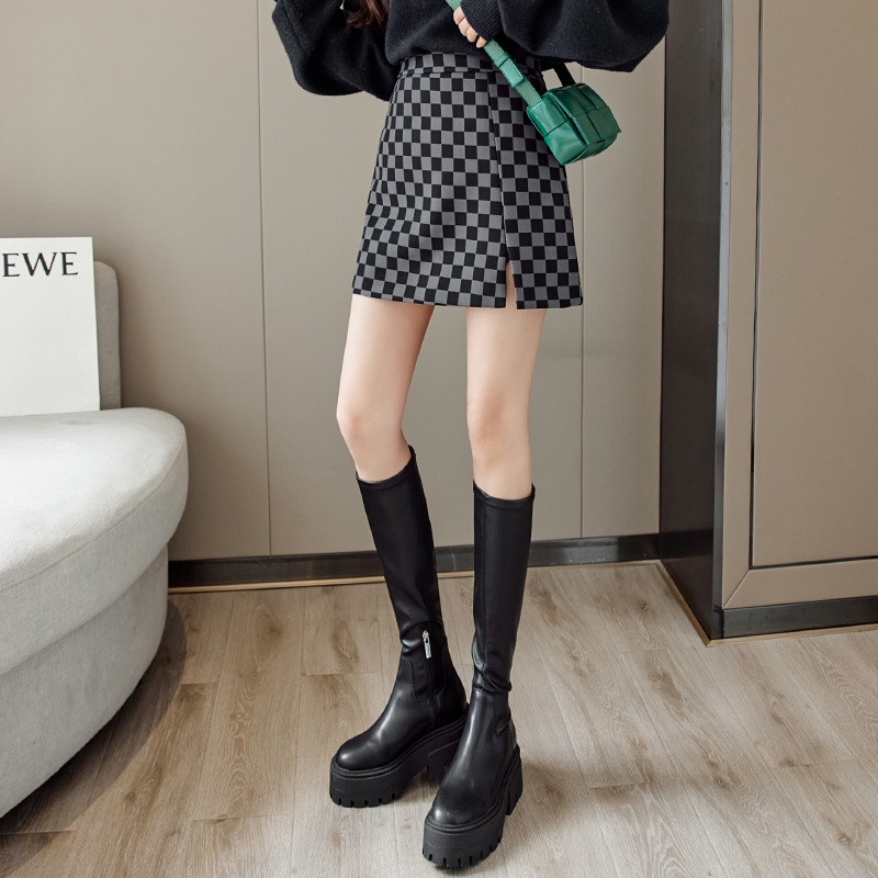 Chân váy chữ A GENAISHA họa tiết hoa cúc xinh xắn thời trang cho nữ